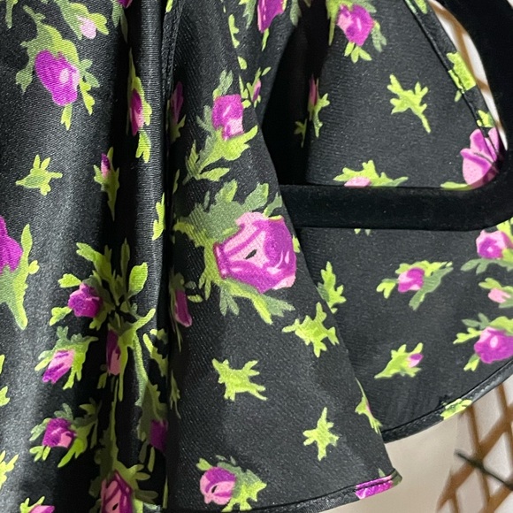 Betsey Johnson intimate size medium. Semi-sweet heart neckline. - Picture 8 of 14